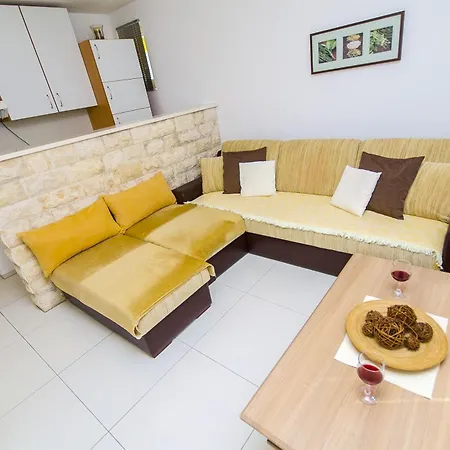 Slava Apartment Trogir
