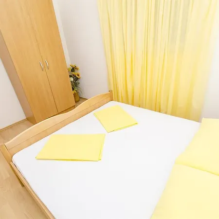 Slava Apartment *