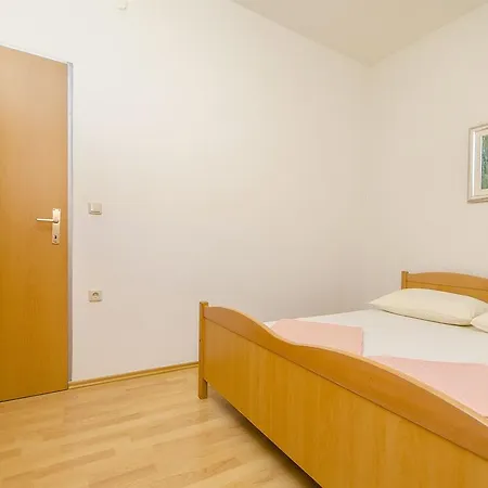 Apartment Slava *